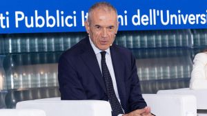 Cottarelli: “Più deficit? Serve prudenza”