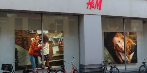 Winst H&M stijgt met bijna een kwart
