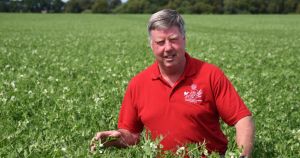 Farmer misses out on £18,000 nature payments after six-hour application 'bun fight'