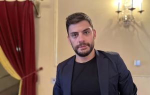 Milan Marić: Nikada nisam pomislio da će moja zemlja doći u situaciju da naoružani kriminalci sa fantomkama stoje rame uz rame sa policijom