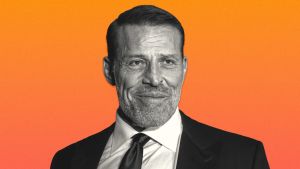Tony Robbins Says 1 Trait Explains Christopher Zook’s 95 Percent Profitability Rating