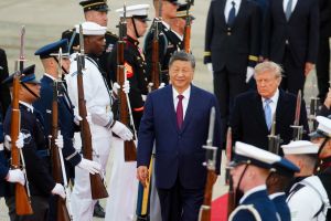 Trump y Xi aplazan una pelea que les saldría cara