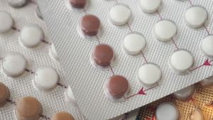 False Birth Control Claims Are Proliferating, Survey Says