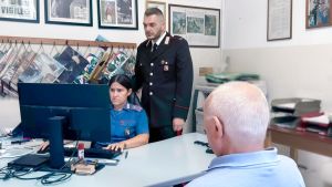 Falso sms dalla banca ma la storia ha un lieto fine: spariscono 50mila euro dal conto e i carabinieri li recuperano