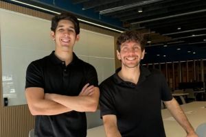 Tropicalia: como um professor e seu melhor aluno venderam uma startup em pouco mais de um ano