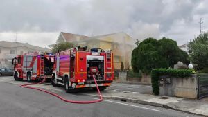 Incendio in una villetta ad Aquileia: le fiamme partite da un frigorifero, nessun intossicato