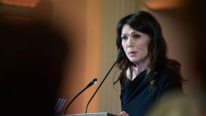 Iris Berben: Antisemitismus entschieden entgegentreten