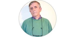 Bir boyunda iki atkı olmaz mı?