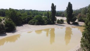 Parco Urbano ‘Franco Agosto’. Assegnati lavori da 2 milioni. Resterà la montagnola di fango