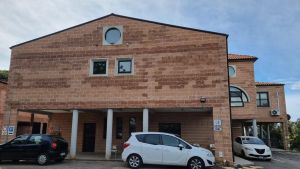 La residenza Falusi cerca un impiegato