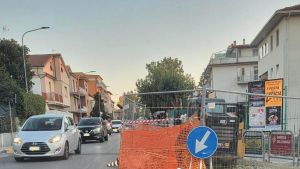 Via Marconi a singhiozzo. Lavori di E-distribuzione: una doppia chiusura