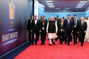 Diplomacy in Action: Masoud Pezeshkian Strengthens Iranian Positions at BRICS Summit