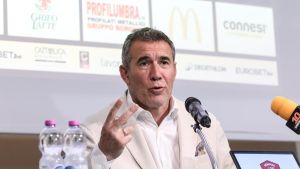 Closing, altri giorni di attesa. Atto previsto prossima settimana