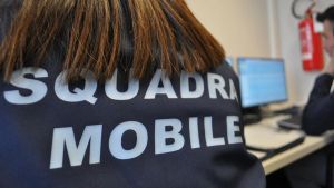 Monza, ruba gioielli e denaro a un’anziana. Il giorno dopo torna per un nuovo colpo: fermato grazie alla trappola della polizia
