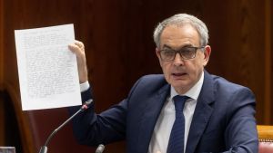 El juez deja libre al 'cerebro' financiero del caso Zapatero, pero le obliga a ir a un juzgado cada dos días