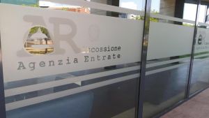 Rottamazione quinquies: come sanare debiti locali su Imu, Tari, multe e bollo auto. In Toscana aderiscono 40 Comuni: ecco l’elenco