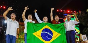 Você pode não gostar do Lula, mas precisa votar nele dessa vez
