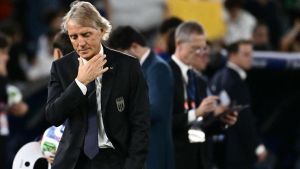 Mancini inizia con una sconfitta, il Belgio passa tra i fischi: “Potevamo pareggiare”