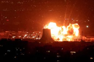 Iranian American Organization Sues Trump to Demand End to War on Iran