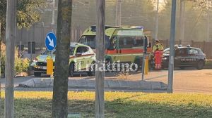 Accompagna i figli al treno, poi si sente male in auto e muore