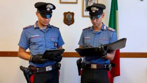 Lignano, oltre mille euro rubati a un turista: in casa di un giovane spuntano 94 chiavi di appartamenti