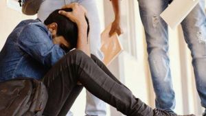 Adolescenti, disagio e digitale: quattro incontri per aiutare adulti e insegnanti a capire i ragazzi