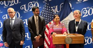 Clara Brugada: NY para la foto; el catastro para la CDMX
