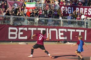 Il Livorno vola coi suoi “bimbi”: Gabbiani e Bacciardi per sfatare il tabù Pianese (3-2)
