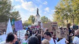 Marches pour le climat : prés de 100 000 personnes ont manifesté pour « le vivant, la paix, et la justice sociale »