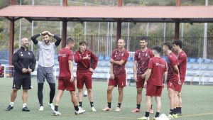 El Avilés, a volver a asaltar Lasesarre con una posible novedad en su esquema: la previa y el probable once blanquiazul