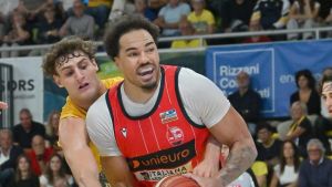 Fantastica la nuova Forlì, esordio trionfale. Carey out, ma giovani super: stesa Cividale