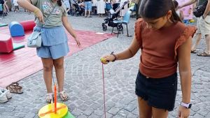 L’intelligenza artigianale di Luciano che fa giocare i bambini senza tablet