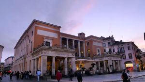 Evento privato al Pedrocchi: la sala Verde resta chiusa