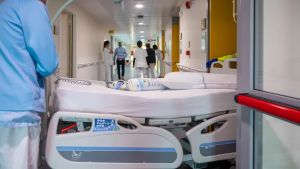 Scende acqua dal soffitto: allagamento in Cardiologia a Pordenone, inagibile una stanza