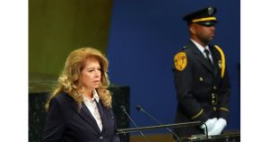 Защо Йотова говорила на френски в ООН и разликата между възмущението и мисленето