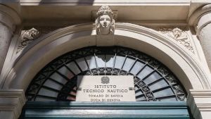 L’istituto Nautico di Trieste dirà addio al nome “Duca di Genova”: «Non ha legami con la città»