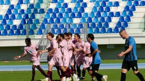 Stadio ancora senza gradinata a Viareggio. “Quanto sarà costato alla fine?”