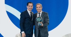 Um Summit para a história