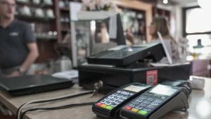 L’Italia dei furbetti e il conto pagato da pochi