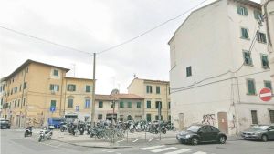Livorno, i murales per Cappiello e Protti ma una sola facciata “contesa”: «Decideremo coinvolgendo studenti e tifosi»