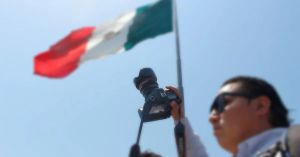 La Haya queda cerca de La Chingada