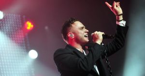 Chart-topping singer revealed to headline major festival coming to Norfolk