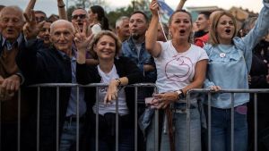 Izborni presek: I naprednjaci i Studentska lista spremaju velike skupove za kraj kampanje