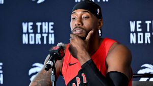 Raptors take advantage of Clippers' misfortune as Leonard returns to Toronto