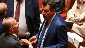 Lega, il congresso federale il 24 e 25 ottobre: Salvini verso la riconferma, i governatori cercano una strategia