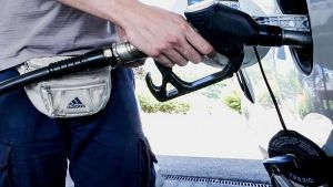 Tetto ai carburanti, al via la campagna: ma in Lombardia i risparmi restano contenuti