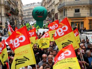 Grève des fonctionnaires : derrière le pouvoir d’achat, d’autres desseins…