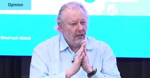 Richard White to receive industry award just months after ACCC raid