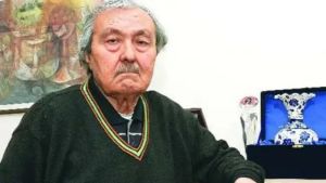 Kendi yel değirmenlerine karşı Kemal Kelleci: Kendi kapısında yabancı, binlerce insana tanıdık