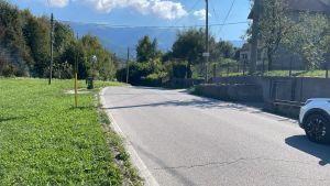 Visome come una pista: «Serve un dissuasore, il Comune non risponde»